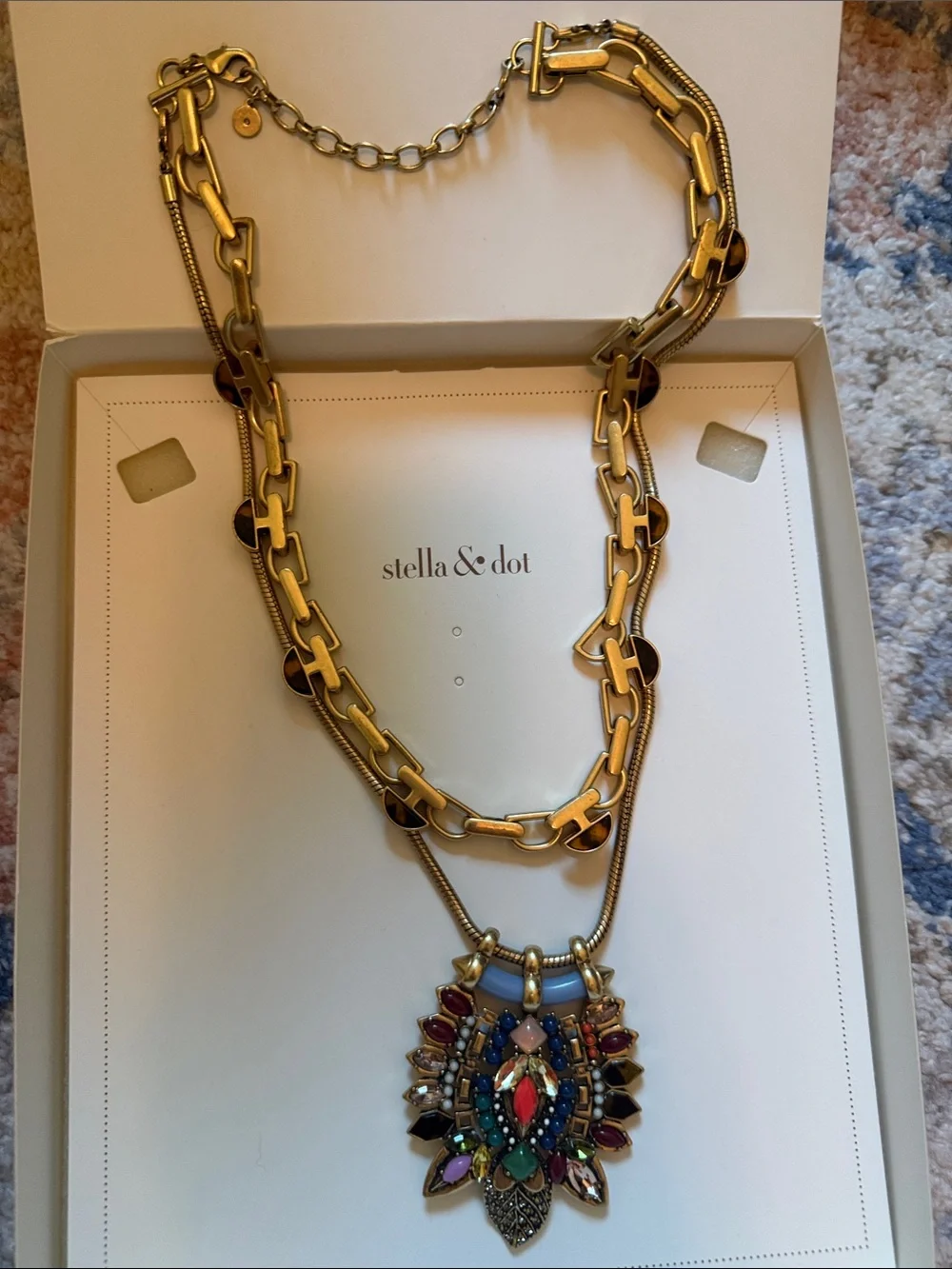 Stella & Dot gold tone